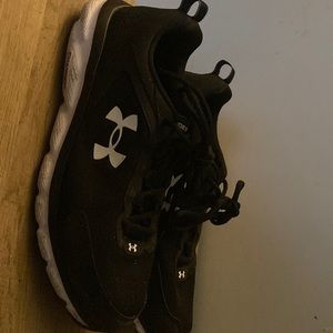 Under armpit CrossFit training shoes size 10.5